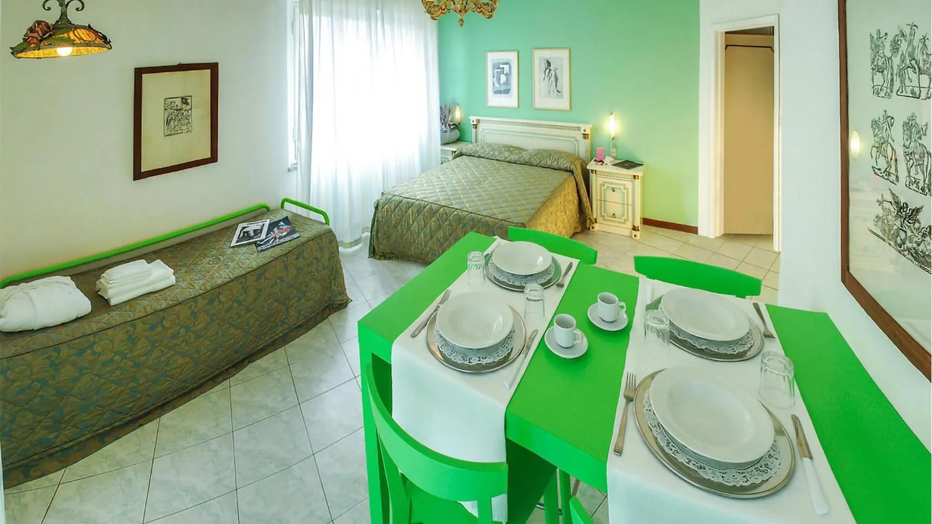 Lovely Apartment In Cattolica With Kitchen